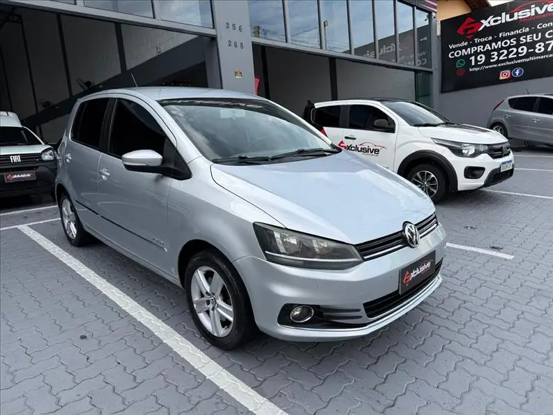 Volkswagen SpaceFox 1.6 16V MSI Highline (Flex)