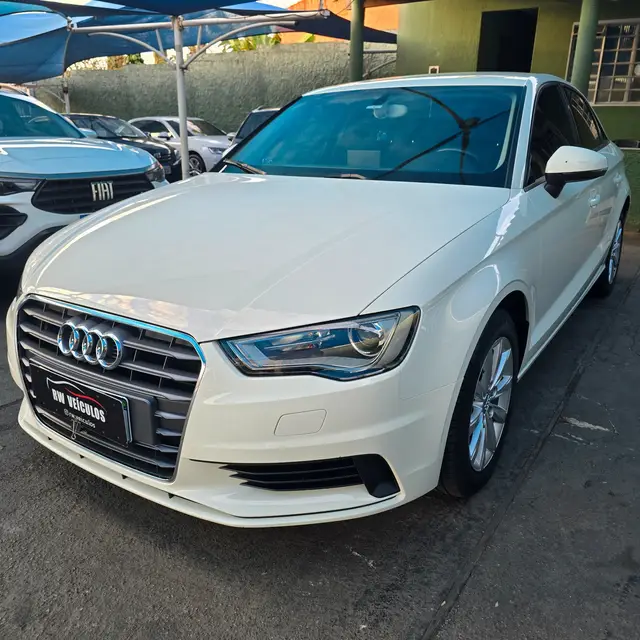 Carro Audi A3 2015 1.4 TFSI S Tronic