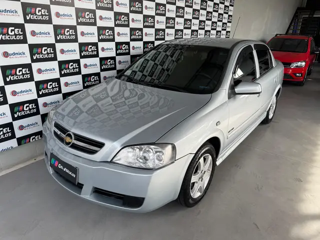 Carro Chevrolet Astra Hatch 2009 Advantage 2.0 (Flex)