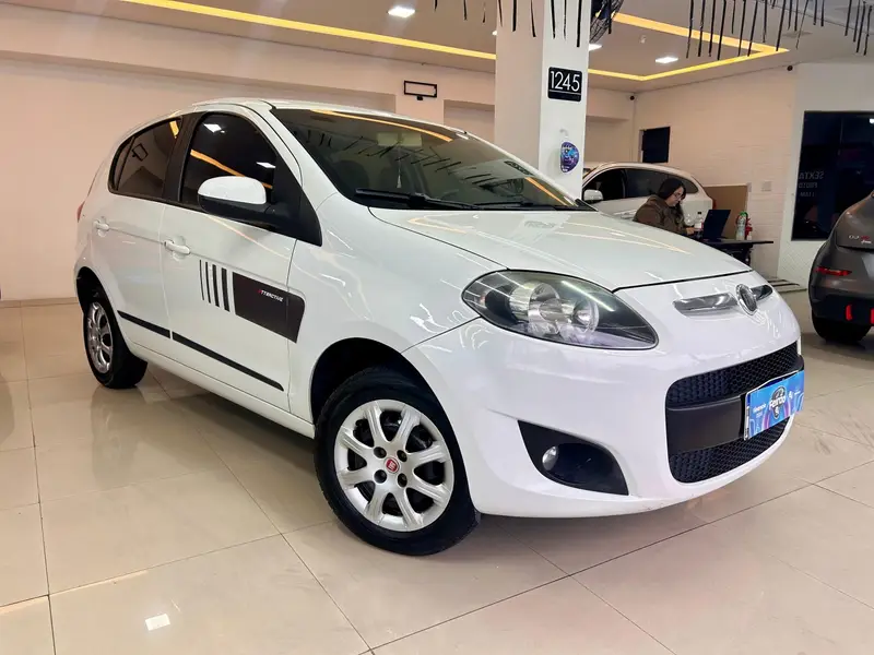 Fiat Palio Weekend Attractive 1.4 8V (Flex)