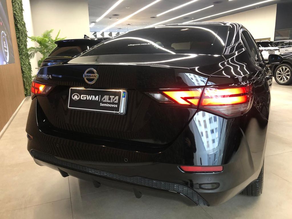 Sentra Exclu. Int. Premium 2.0 16V Aut.