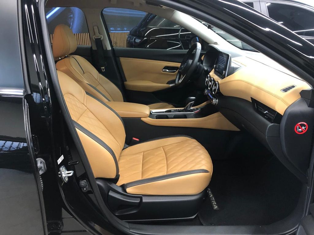 Sentra Exclu. Int. Premium 2.0 16V Aut.