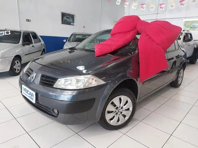 Carro Renault Megane Sedan 2009 Mégane Sedan Expression 1.6 16V (flex)