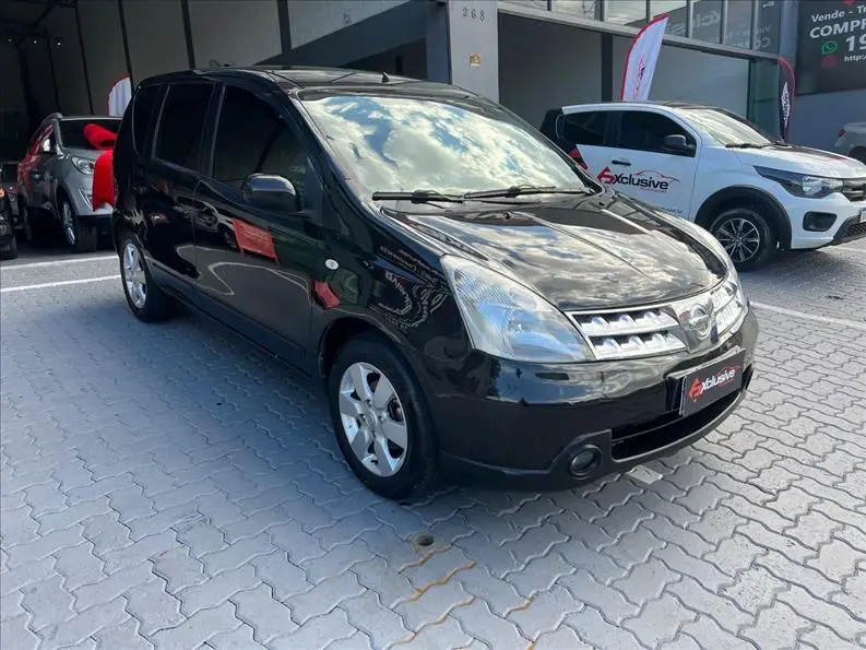Nissan SL 1.8 16V (flex) (aut)
