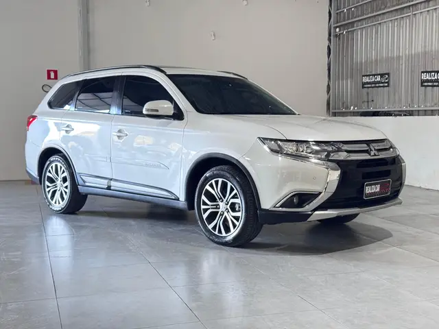 Carro Mitsubishi Outlander 2016 2.0 16V CVT