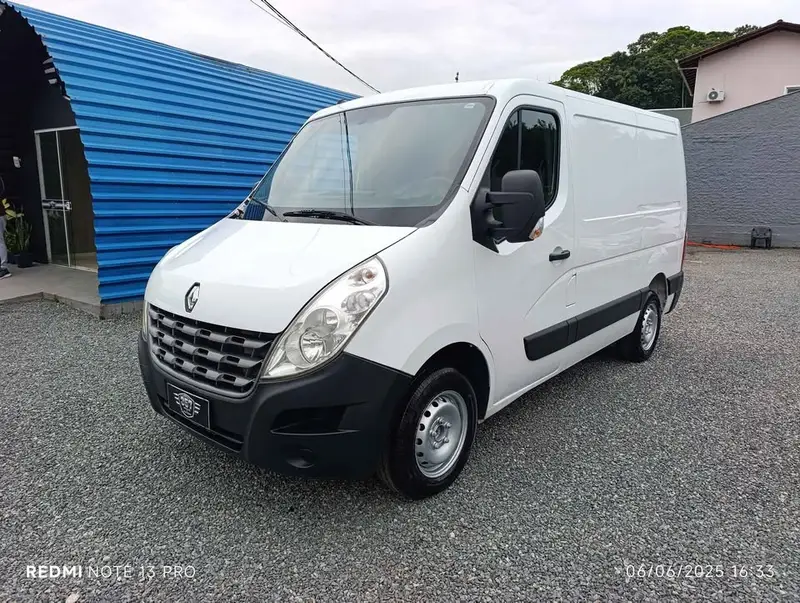 Renault Master Grand Furgão L2H2