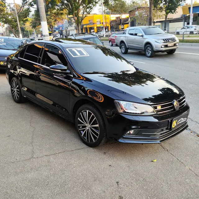 Carro Volkswagen Jetta 2017 2.0 TSI Highline Tiptronic