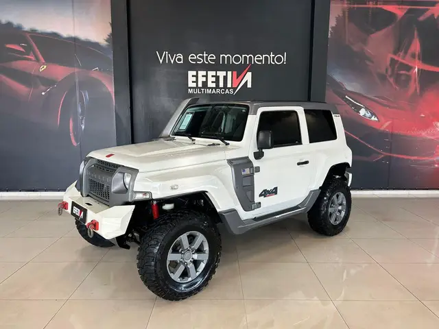 Carro Troller T4 2015 3.2 XLT Diesel
