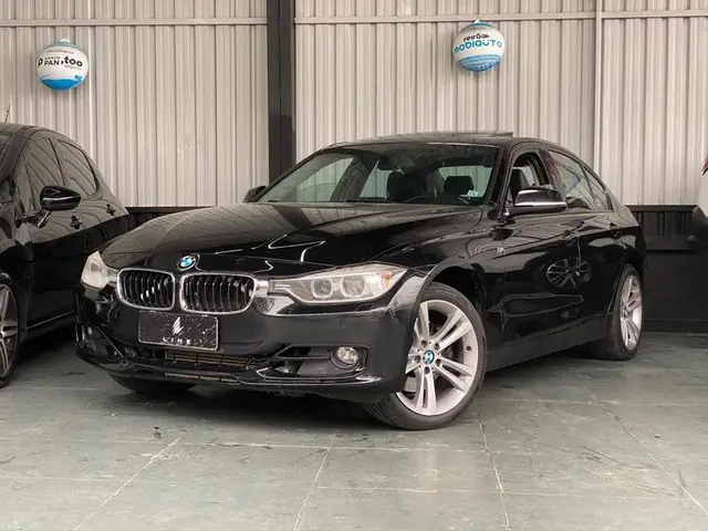 Carro BMW 328i 2015 328i Sport ActiveFlex