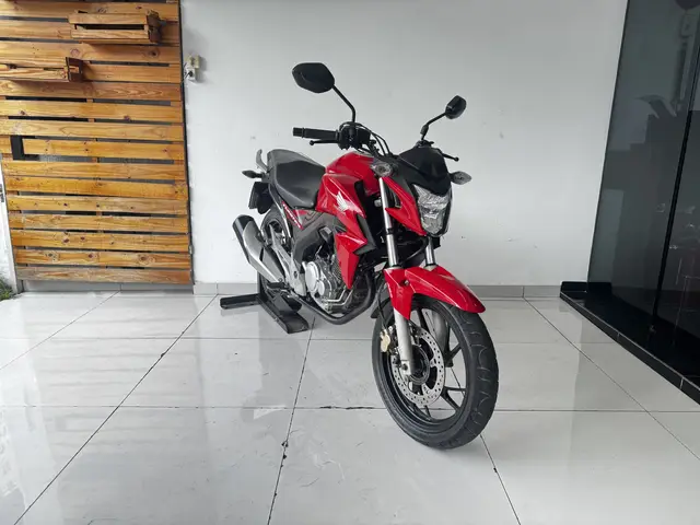 Moto Honda CB 250F Twister 2016 Standard