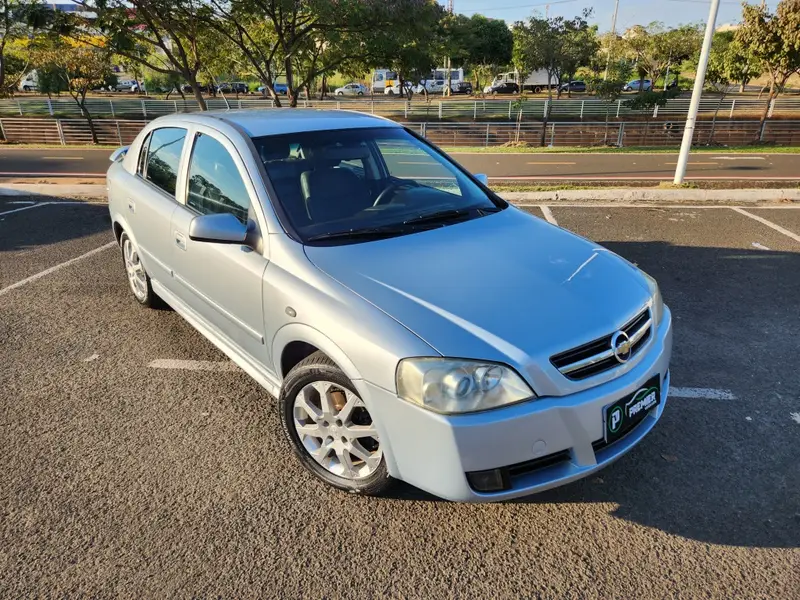 Chevrolet Astra Sedan Advantage 2.0 (Flex)