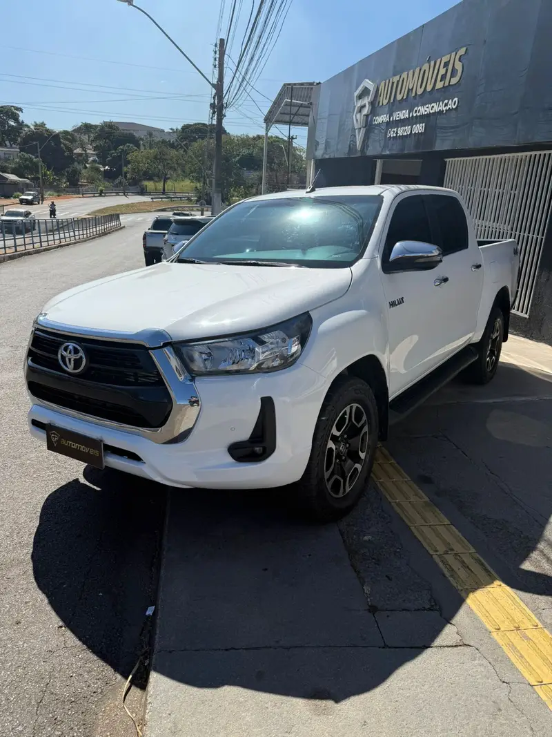 Toyota Hilux Cabine Dupla SRV 4x4 2.8 Diesel