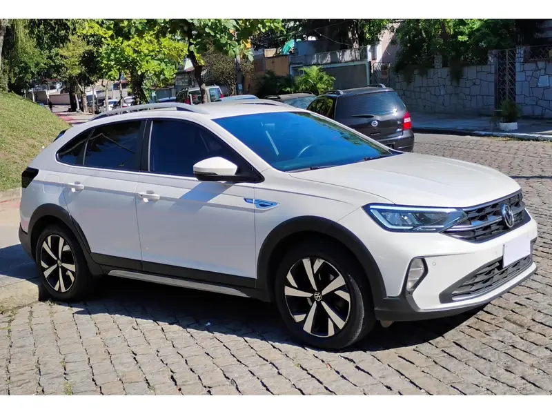 Volkswagen Nivus Highline 200 TSI
