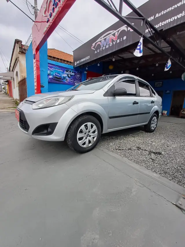 Carro Ford New Fiesta Sedan 2011 SE 1.6 (Flex)