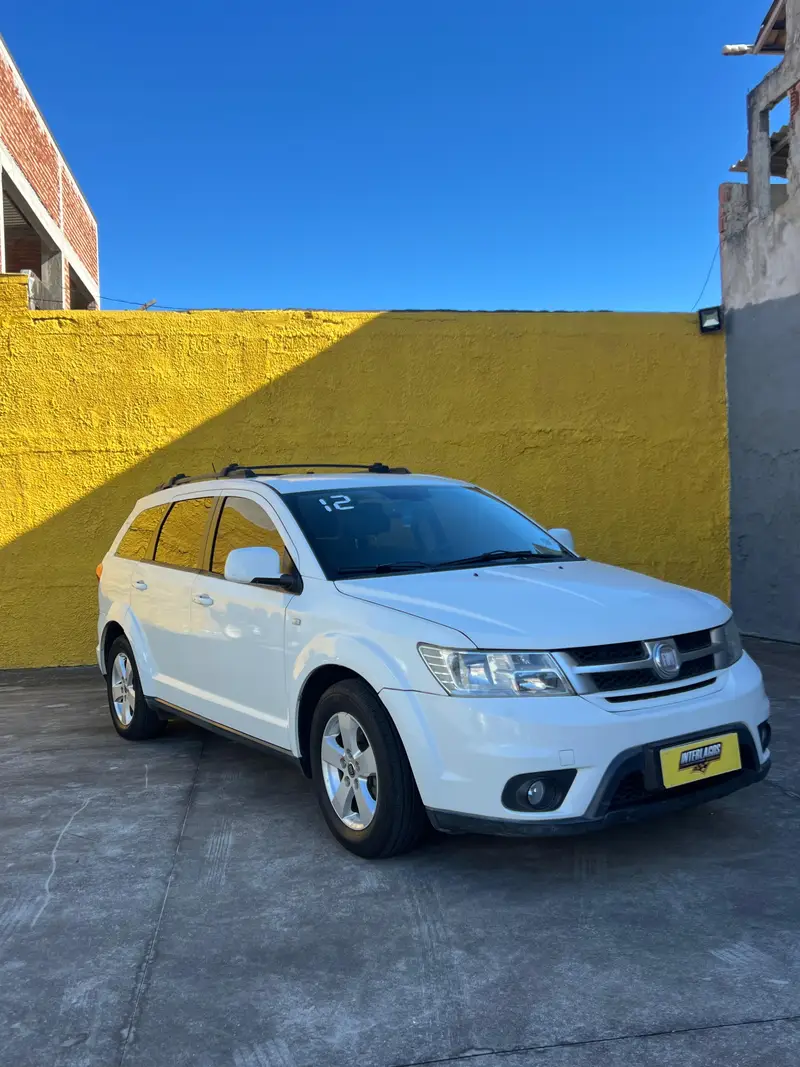 Fiat Freemont 2.4 16V Emotion (Aut)