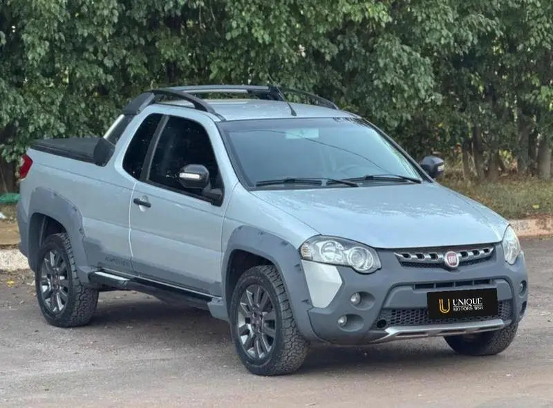 Fiat Strada Adventure 1.8 16V (Flex) (Cabine Estendida)