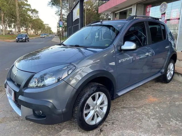 Carro Renault Sandero Stepway 2013 1.6 8V (Flex)