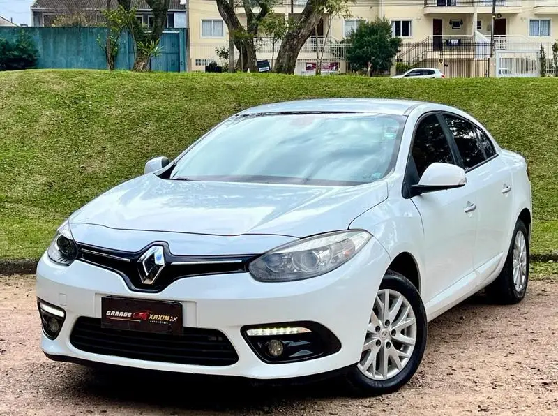 Renault Fluence 2.0 16V Dynamique (Flex)
