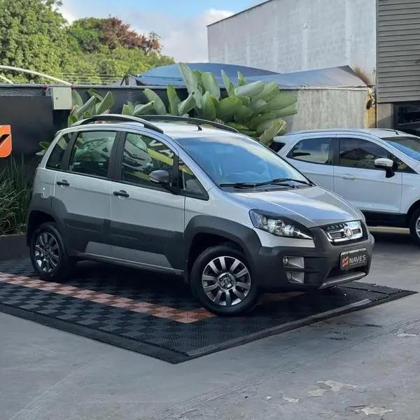 Fiat Idea A.Ext./A..Ext.Loc.Dual. 1.8 Flex 5p