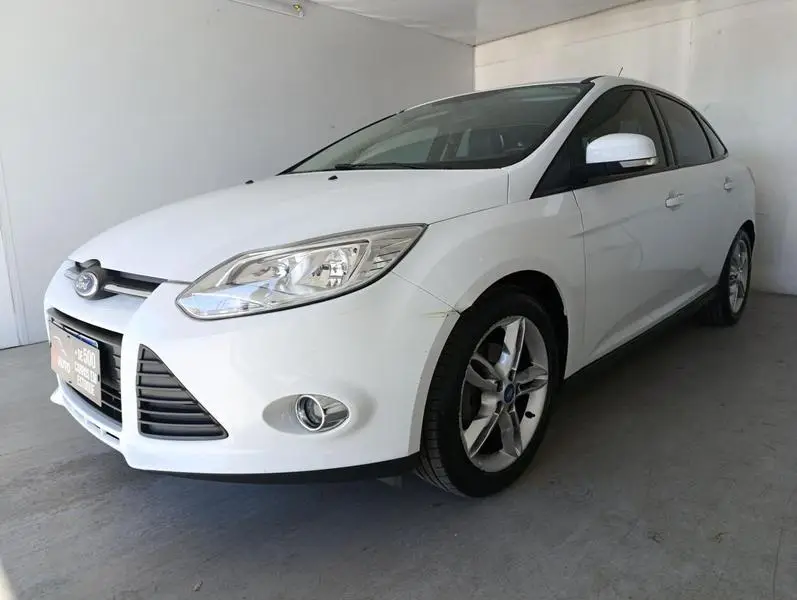 Ford SE 2.0 16V PowerShift (Aut)