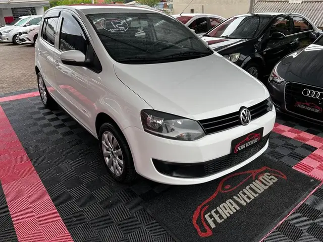 Carro Volkswagen Fox 2012 1.6 VHT I-Motion (Flex)