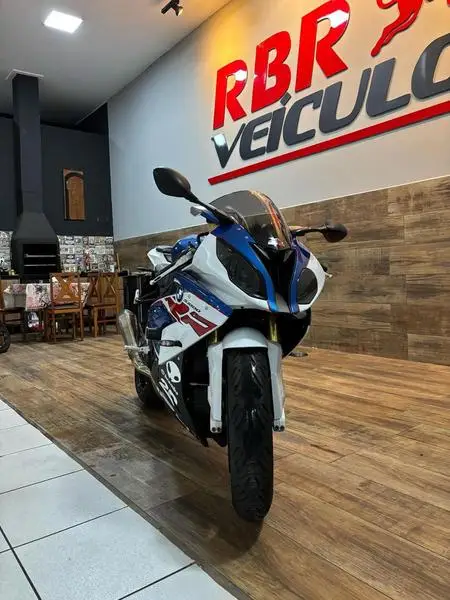 BMW RR