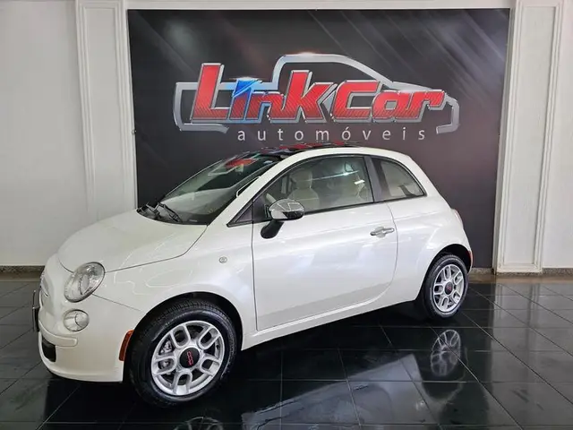 Carro Fiat 500 2013 Cult 1.4 8V