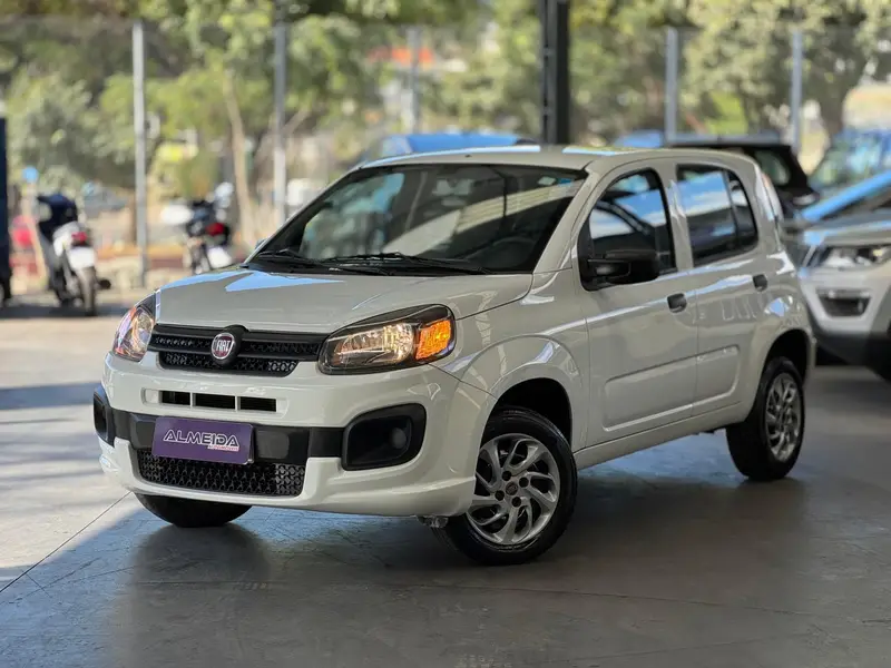 Fiat Uno Attractive 1.0