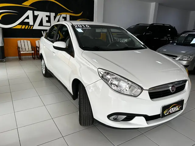 Carro Fiat Grand Siena 2016 Evo Attractive 1.4 8V (Flex)