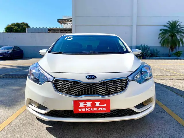 Carro Kia Cerato 2015 SX 1.6 (Aut) (Flex)