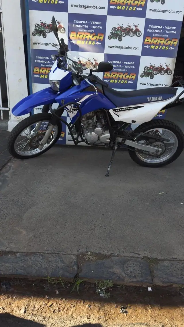 Moto Yamaha XTZ 250 Lander 2015 249 cc