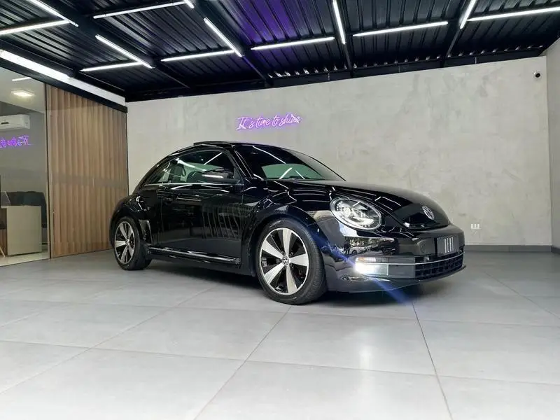 Volkswagen Fusca 2.0 R-Line TSI 16V Aut.