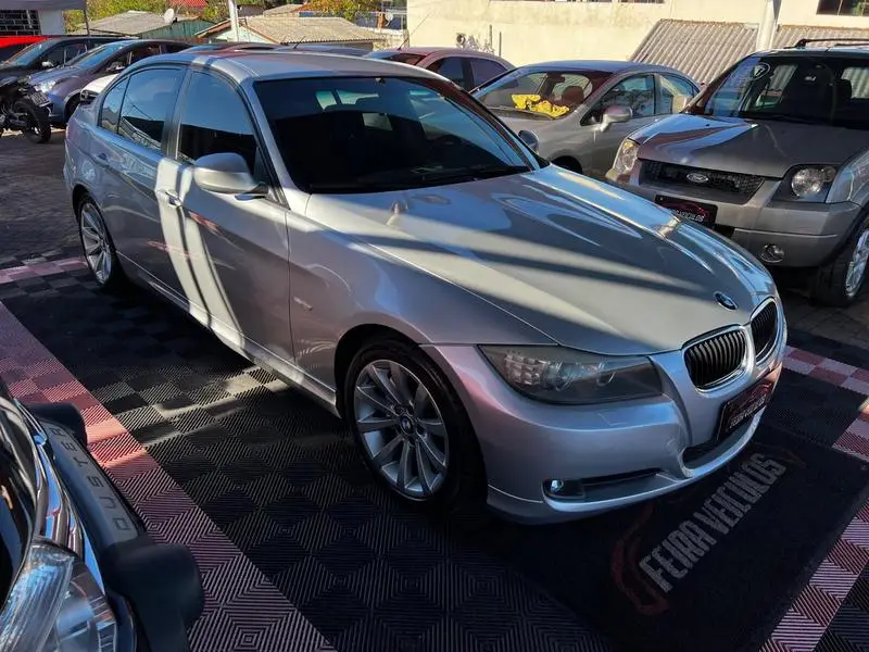 BMW 320i 2.0 16V