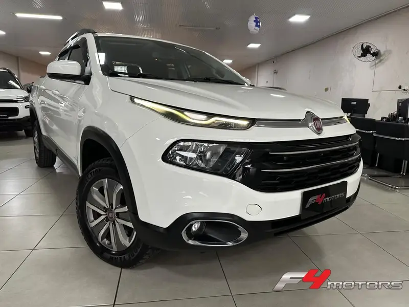 Fiat Toro Freedom 1.8 AT6 4x2 (Flex)