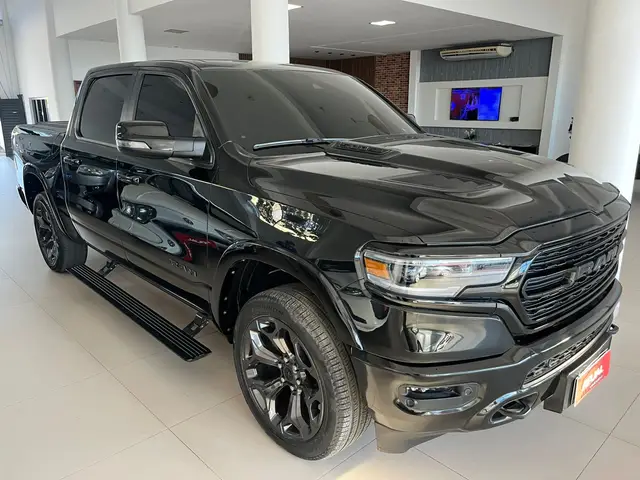 Carro RAM 1500 2024 Limited 5.7