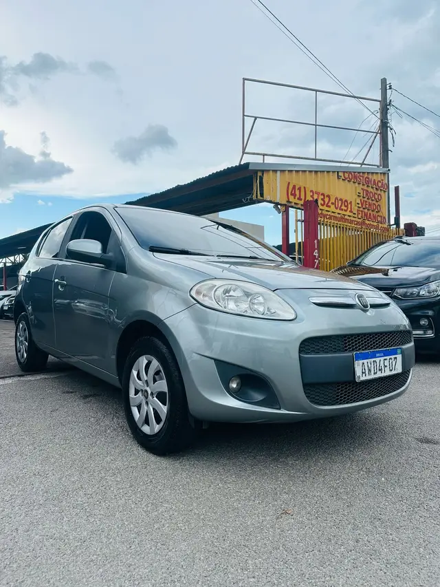 Carro Fiat Palio 2013 Attractive 1.4 8V (Flex)