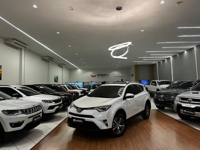 Carro Toyota RAV4 2018 2.0 CVT