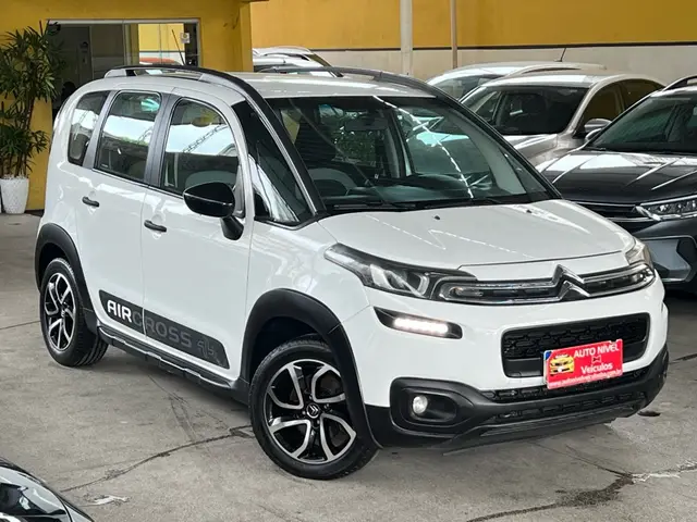 Carro Citroën Aircross 2017 1.6 16V Live (Flex) (Aut)