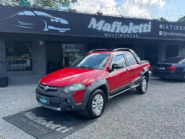 Carro Fiat Strada 2013 Adventure 1.8 16V (Flex) (Cabine Dupla)