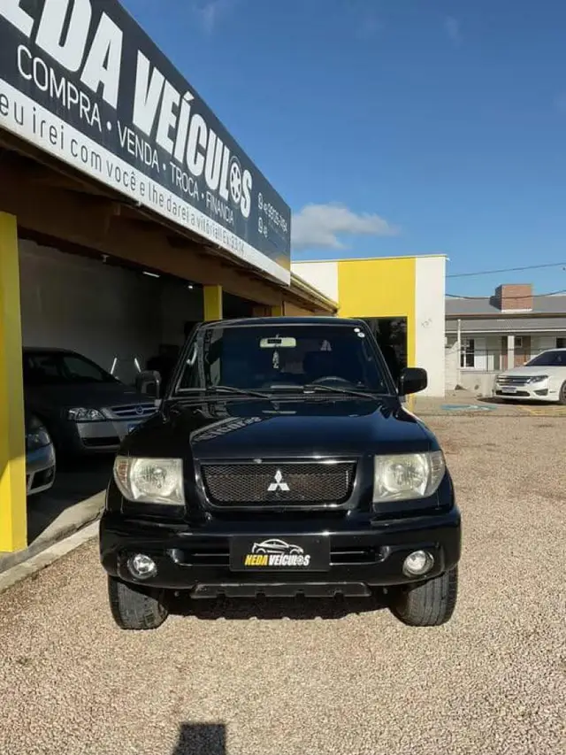 Carro Mitsubishi Pajero TR4 2005 2.0 16V (aut)