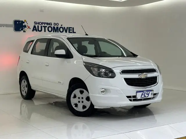 Carro Chevrolet Spin 2016 LT 5S 1.8 (Flex)