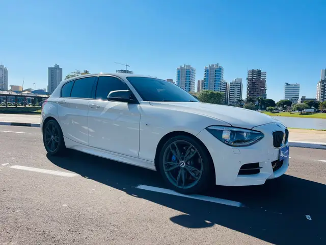 Carro BMW M135i 2014 M135i 3.0