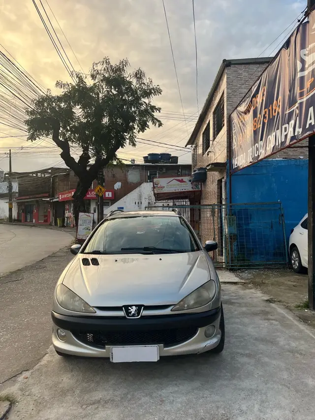 Carro Peugeot 206 SW 2008 Presence 1.4 (flex)