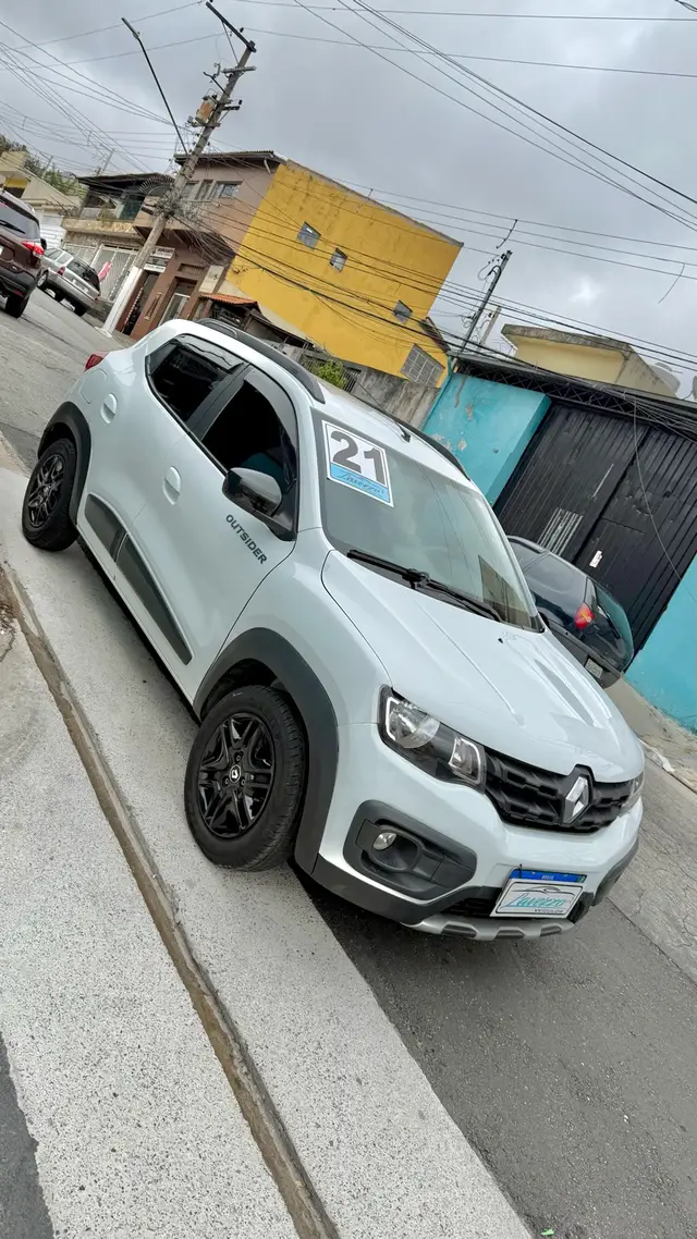 Carro Renault Kwid 2021 Outsider 1.0 12v SCe (Flex)