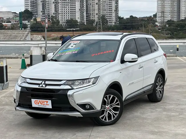 Carro Mitsubishi Outlander 2016 GT 4WD 3.0 V6 (Aut)