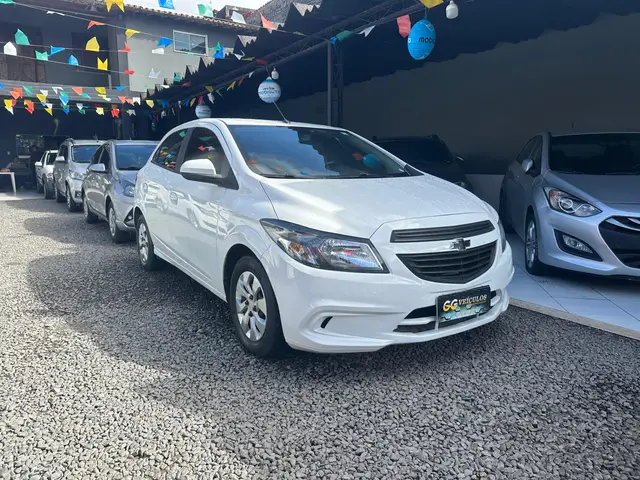 Carro Chevrolet Onix 2019 1.0 Joy SPE/4