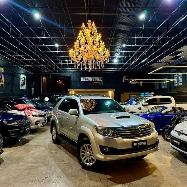 Carro Toyota Hilux SW4 2013 SRV 3.0 TDI 4X4 (5 Lugares)