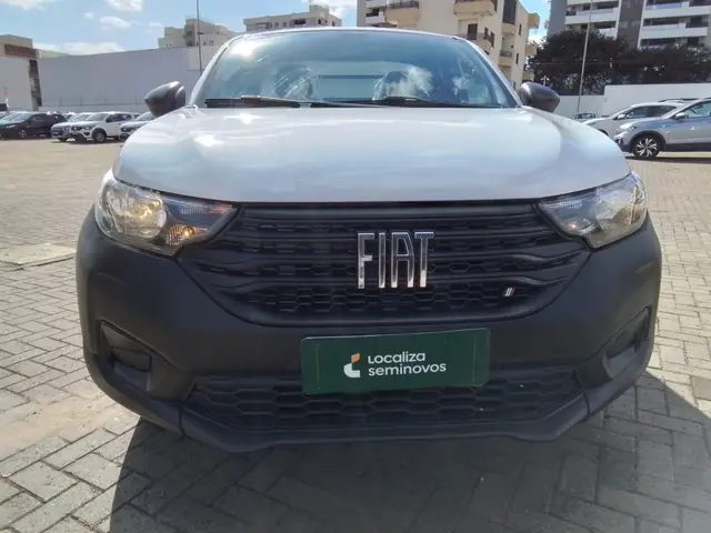 Carro Fiat Strada 2023 Endurance 1.4 Cabine Plus (Flex)