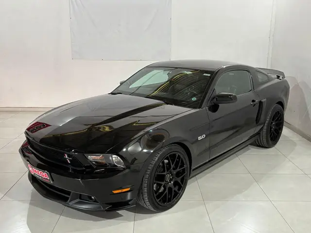 Carro Ford Mustang 2012 GT V8
