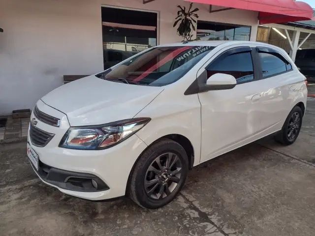 Carro Chevrolet Onix 2015 1.4 LTZ SPE/4